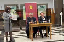 Директорът на Националната библиотека „Св. св. Кирил и Методий“ доц. Калина Иванова, проф. д.н. Георги Близнашки и доц. д-р Борислав Цеков-v_1761132607.jpg