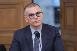 Дянков: Данък върху свръхпечалбите на банките може да донесе над 1 млрд. евро на България-Dyankov--Danak-varhu-svrahpechalbite-na-bankite-mozhe-da-donese-nad-1-mlrd--evro-na-Balgariya_1791446380.jpg