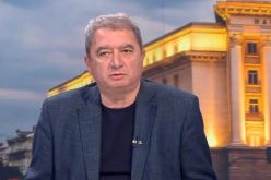 Емануил Йорданов: Президентът  Йотова постъпва балансирано на атаките с дронове-Emanuil-Yordanov--Prezidentat-Yotova-postapva-balansirano-na-atakite-s-dronove_1791907450.jpg