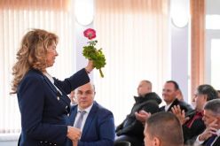 Илияна Йотова в Кула: Работя за България, не е време за разделяне, а е време за събиране!-Iliyana-Yotova-v-Kula--Rabotya-za-Balgariya--ne-e-vreme-za-razdelyane--a-e-vreme-za-sabirane-_1792250559.jpg