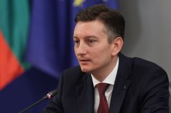 Иван Василев: Служителите на пенсионна възраст в Министерството на иновациите ще бъдат освободени-Ivan-Vasilev--Sluzhitelite-na-pensionna-vazrast-v-Ministerstvoto-na-inovatsiite-shte-badat-osvobodeni_1791383252.jpg