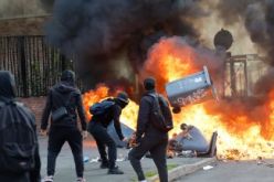 Протестите във Франция ескалират: 2000 задържани за ден, стотици ранени и 400 затворени училища-Nad-625-arestuvani-pri-razrastvashti-se-uchenicheski-protesti-vav-Frantsiya_1790877606.jpg