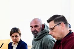 Окръжният съд в Пловдив остави в ареста 51-годишния Славчо Мегеров, обвинен за умишленото убийство на бизнесмена Илиян Филипов-Okrazhniyat-sad-v-Plovdiv-ostavi-v-aresta-51-godishniya-Slavcho-Megerov--obvinen-za-umishlenoto-ubiystvo-na-biznesmena-Iliyan-Filipov_1791129726.jpg