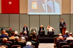 Предизборна среща за Гюров в Истанбул: Тагарев, Трайков и Корман Исмаилов се срещнаха с изселници-Predizborna-sreshta-za-Gyurov-v-Istanbul--Tagarev--Traykov-i-Korman-Ismailov-se-sreshtnaha-s-izselnitsi_1792309018.jpg