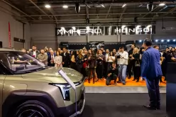 Премиера на Asia Motor Show: Чайна Мотор представи още два нови модела на DONGFENG-Premiera-na-Asia-Motor-Show--Chayna-Motor-predstavi-oshte-dva-novi-modela-na-DONGFENG_1792762734.png