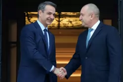 Радев от Гърция: Загърбихме сенките!-Radev-ot-Gartsiya--Zagarbihme-senkite-_1791013951.jpg