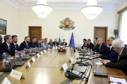 Радев се срещна с американска бизнес делегация: България търси инвестиции във високите технологии. Снимка МС-Radev-se-sreshtna-s-amerikanska-biznes-delegatsiya--Balgariya-tarsi-investitsii-vav-visokite-tehnologii_1791811191.jpg
