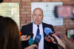 Шефът на полицията в Пловдив старши комисар Васил Костадинов: Рано е да говорим за единствен мотив за убийството на Филипов-Shefat-na-politsiyata-v-Plovdiv--Rano-e-da-govorim-za-edinstven-motiv-za-ubiystvoto-na-Filipov_1790934557.jpg