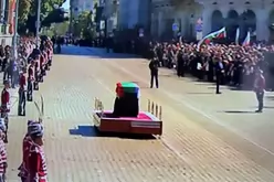 Тленните останки на цар Самуил пристигнаха на българска земя-Tlennite-ostanki-na-tsar-Samuil-pristignaha-na-balgarska-zemya_1791024075.jpg