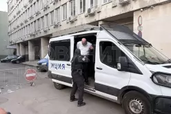 Вижте арестуваните за убийството на Слави Бинев - отведоха ги в сградата на СДВР. -Vizhte-arestuvanite-za-ubiystvoto-na-Slavi-Binev---otvedoha-gi-v-sgradata-na-SDVR--_1792869996.jpg