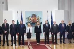За първи път! Йотова събра КСНС - премиерът, служби и министри, Борисов и лидери на опозицията -Za-parvi-pat--Yotova-sabra-KSNS---premierat--sluzhbi-i-ministri--Borisov-i-lideri-na-opozitsiyata-_1791369437.png