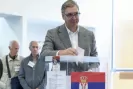 Александър Вучич чака час и половина, за да гласува -Aleksandar-Vuchich-chaka-chas-i-polovina--za-da-glasuva-_1792938159.png