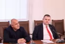 Алфа рисърч: Лидерите на ГЕРБ и ДПС могат да решат изхода от вота за президентските избори-Alfa-risarch--Liderite-na-GERB-i-DPS-mogat-da-reshat-izhoda-ot-vota-za-prezidentskite-izbori_1791200866.jpg