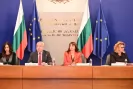Долна и горна граница на минималната заплата: Четири показателя ще влияят върху размера ѝ-Dolna-i-gorna-granitsa-na-minimalnata-zaplata--Chetiri-pokazatelya-shte-vliyayat-varhu-razmera--_1791805023.jpg