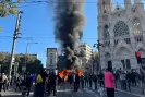 Франция гори!  Недоволството ескалира отвъд училищата -Frantsiya-gori--Nedovolstvoto-eskalira-otvad-uchilishtata-_1792249017.png