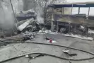 Катастрофа между международен пътнически автобус и запалили се камиони затвори пътя Русе - София.
Снимка: ОД МВР – Велико Търново-Katastrofa-mezhdu-mezhdunaroden-patnicheski-avtobus-i-zapalili-se-kamioni-zatvori-patya-Ruse---Sofiya-Snimka--OD-MVR---Veliko-Tarnovo_1793169696.jpg