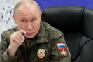 Пред тежка финансова криза! Кремъл може да замрази депозитите на гражданите заради войната в Украйна-Putin-vdiga-voennite-razhodi-na-Rusiya-do-rekordnite-199-miliarda-dolara-prez-2026-g-_1791376725.jpg