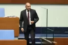 Радев увери депутатите: Ние не се занимаваме с комисионни!-Radev-uveri-deputatite--Nie-ne-se-zanimavame-s-komisionni-_1791971693.jpg