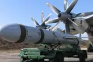 Русия купува 32 далекобойни ракети за Ту-95МС и Ту-160М: обсегът е до 6500 км-Rusiya-kupuva-32-dalekoboyni-raketi-za-Tu-95MS-i-Tu-160M--obsegat-e-do-6500-km_1791979076.jpg