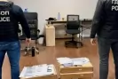 След акцията на ГДБОП срещу онлайн измами: Деветима задържани, щетите са за 600 000 евро-Sled-aktsiyata-na-GDBOP-sreshtu-onlayn-izmami--Devetima-zadarzhani--shtetite-sa-za-600-000-evro_1792580564.png