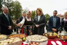 Йотова в Белоградчик: Българският корен ни спасява от бурите на днешния ден-Yotova-v-Belogradchik--Balgarskiyat-koren-ni-spasyava-ot-burite-na-dneshniya-den_1792246398.jpg