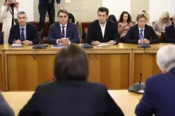 Петков на срещата с БСП: Трябва да се внесе нов бюджет, минималната заплата трябва да се повиши-Petkov-na-sreshtata-s-BSP--Tryabva-da-se-vnese-nov-byudzhet--minimalnata-zaplata-tryabva-da-se-povishi_1667988940.jpg