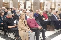 Енчо Господинов представи "В кривото огледало на илюзиите": Всеки господар презира лакея си-Encho-Gospodinov-predstavi--V-krivoto-ogledalo-na-ilyuziite--Vseki-gospodar-prezira-lakeya-si_1763472430.jpg