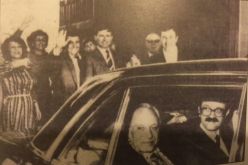 Колективът на българското посолство начело с посланика Райко Николов (в колата) изпраща Сергей на път за България след освобождаването му.-1459130570.jpg