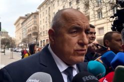 Докато се тълпите тука, правителството натрупа милиард и половина дълга за по-малко от 30 дена, заяви Борисов Кадър= Фейсбук-1648470572.jpg