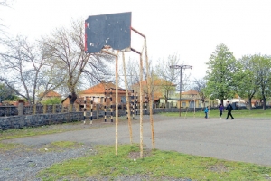 -1430127590.jpg