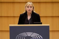Елена Йончева: Прозрачността в заплащането е стъпка към по-добра защита на жените-Elena-Yoncheva--Evropa-se-strahuva-ot-dumata--mir-_1743671847.jpg
