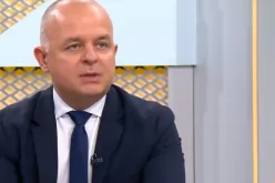 Васил Тодоров: Секторът, който произвежда автомобилни части у нас, ще бъде директно повлиян от тарифите на САЩ-Vasil-Todorov--Sektorat--koyto-proizvezhda-avtomobilni-chasti-u-nas--shte-bade-direktno-povliyan-ot-tarifite-na-SASht_1743754727.jpg