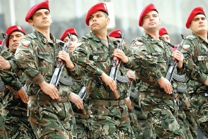 В момента за военните от Българската армия не се изисква възраст за пенсиониране.-1431873097.jpg