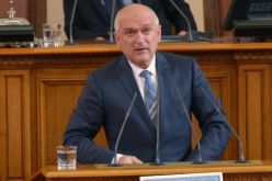 Главчев оцеля и трябва да сложи във фризера на парламента езика на омразата-1496409485.jpg