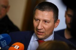 Пленумът на ВСС ще изслуша Борислав Сарафов и ще гласува кандидатурата му за главен прокурор-Znakovo--SASht-zastanaha-zad-Borislav-Sarafov-i-sluzhbite-ni_1719409559.jpg