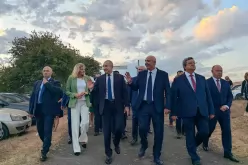 Радев на Петрова нива 
Сн. Флагман-Radev-na-Petrova-niva--Sn--Flagman_1692471398.jpg