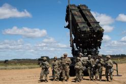 Азербайджан купува системата HQ-9B от Китай, който бързо разширява оръжейното си влияние, а не американска ракетна система Patriot-Amerikanska-raketna-sistema-Patriot-po-vreme-na-ucheniya-na-NATO-v-Litva_1754555243.jpg