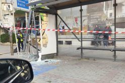 20-годишен дрогиран шофьор се вряза в спирка във Варна-20-godishen-drogiran-shofyor-se-vryaza-v-spirka-vav-Varna_1790753585.jpg