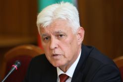 Димитър Стоянов: Националната сигурност не е място за  глупави скечове или TikTok изяви-Dimitar-Stoyanov-za-Ivaylo-Mirchev--Da-ne-se-krie-zad-trolove--a-da-se-izvini--_1789918424.jpg