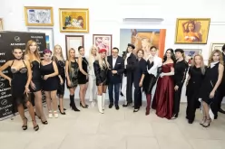 Проф. Любомир Стойков заедно с моделите, взели участие във „Вечер на стила: 100 години малка черна рокля“.-Prof--Lyubomir-Stoykov-zaedno-s-modelite--vzeli-uchastie-vav--Vecher-na-stila--100-godini-malka-cherna-roklya-_1790778468.jpg
